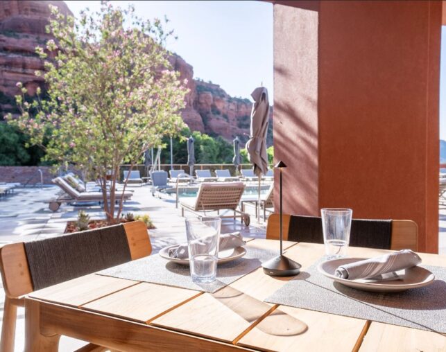 The Edge dining table