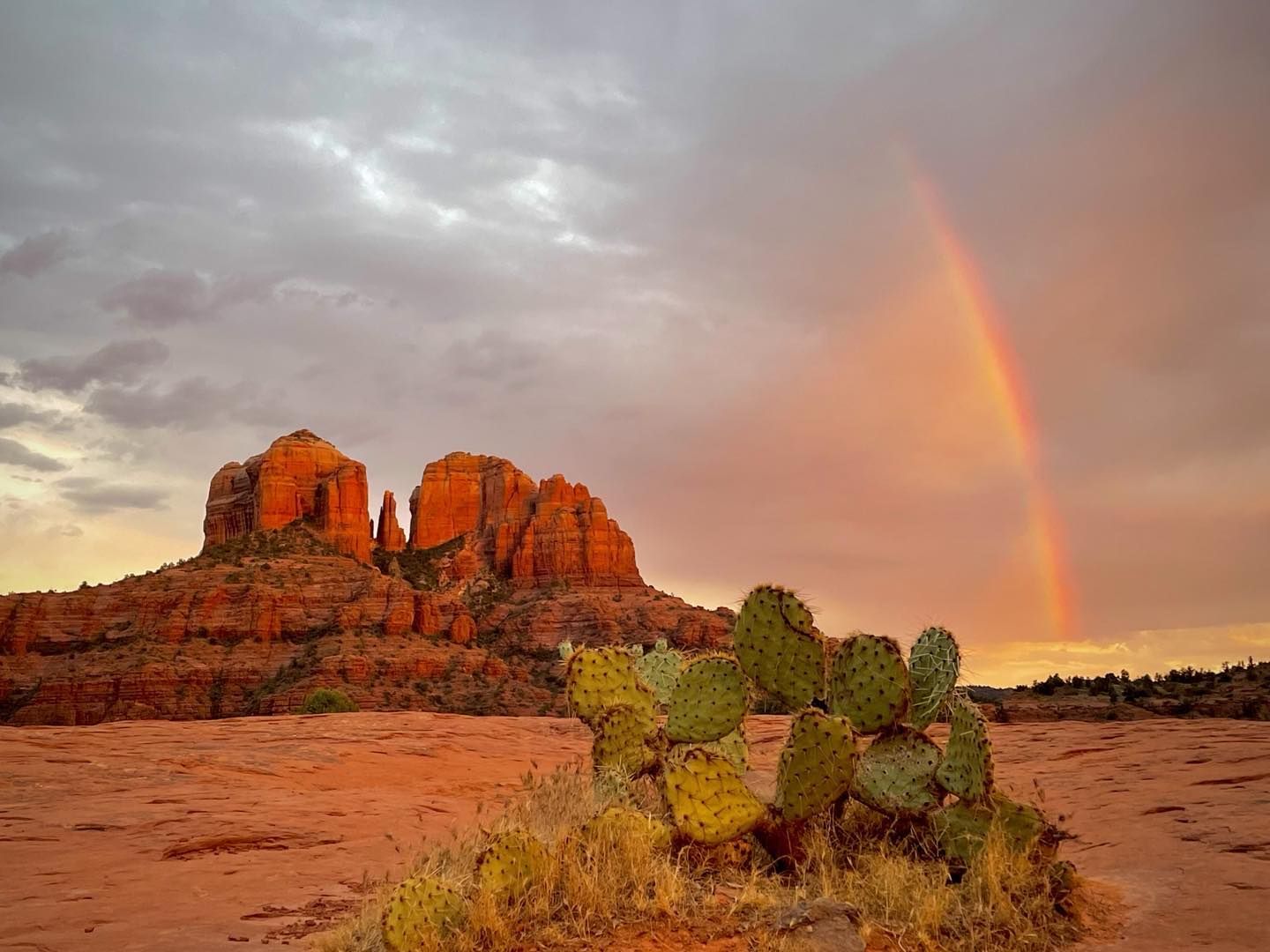 Rainbow-over-Cathedral